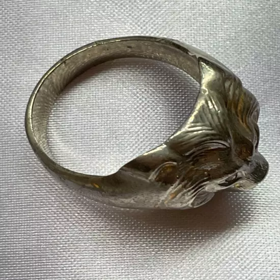 Vtg. Mens Statement Silver Plated Lion Ring Crystal Eyes