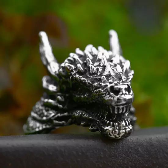 Men's Powerful Dragon Head Ring Stainless Steel Horn Dragon Vintage Biker Ring