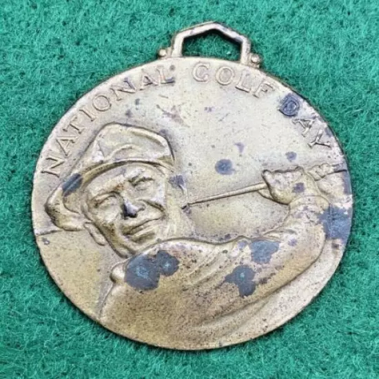 RARE INAUGURAL PGA NATIONAL GOLF DAY I BEAT BEN HOGAN MEDAL COIN MAY 31 1952