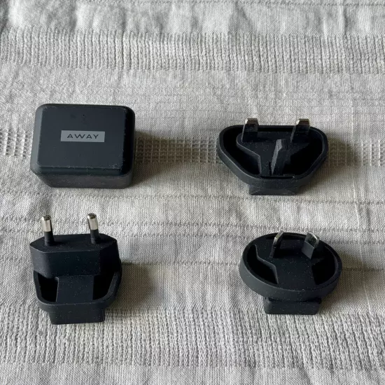 AWAY Luggage International Adapter Plug Set And Accessory Kit (KIT-ADAPT-INTL1)