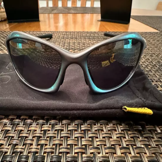 Oakley Hatchet Sunglasses Gunmetal w/ Polarized lenses