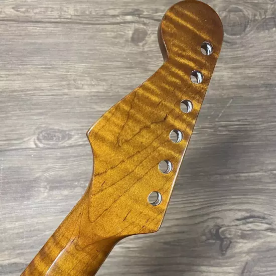 Low Price Vintage Strat 22 fret Roasted Flame Tiger Maple Guitar Neck 25.5 "