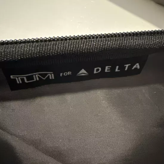 TUMI for Delta Grey Logo Hard Shell Amenity Travel Case Kit Zippered Set Of 2