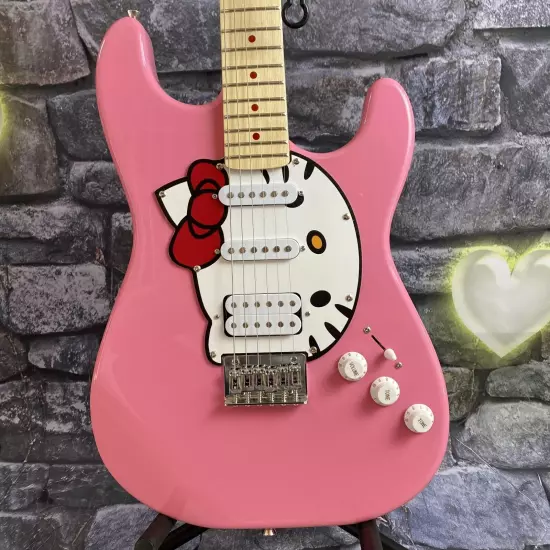 Hello Kitty Stratocaster Electric Guitar SSH Pickup Basswood body Fast delivery