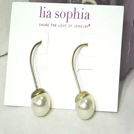 Beautiful Lia Sophia SOCIALITE Earrings, Faux Pearl, NWT 