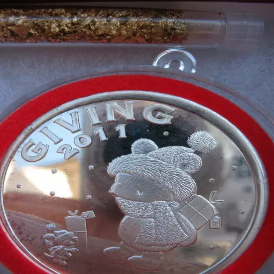 1-OZ 2011 CHRISTMAS TOO CUTE GIFT GIVING ENGRAVABLE.999 SILVER COIN+GOLD