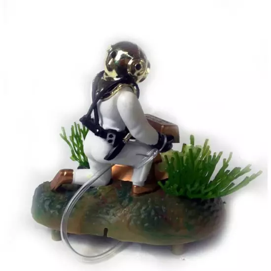 Small Salvage Diver Air Driven Ornament Fish Tank Decor Aquarium Decoration Whit