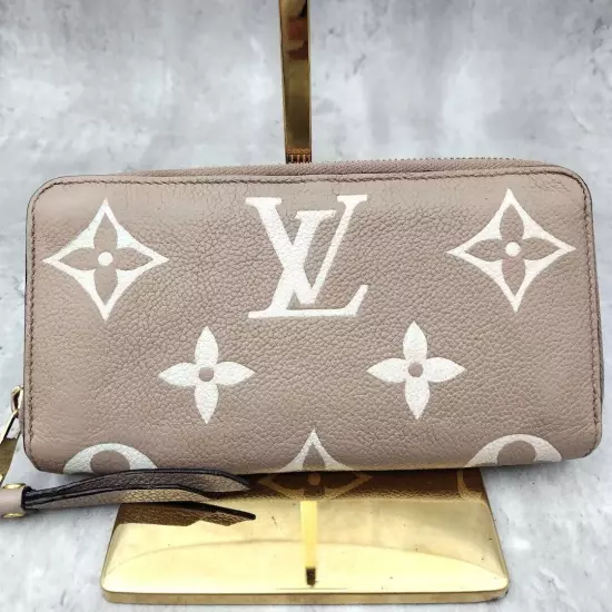 LOUIS VUITTON M69794 Bi Color Empreinte True Tail Zippy Long Wallet