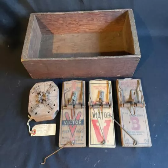 Vintage Choker Wooden 4 Hole Mouse Trap lot victor wood box hooker primitive