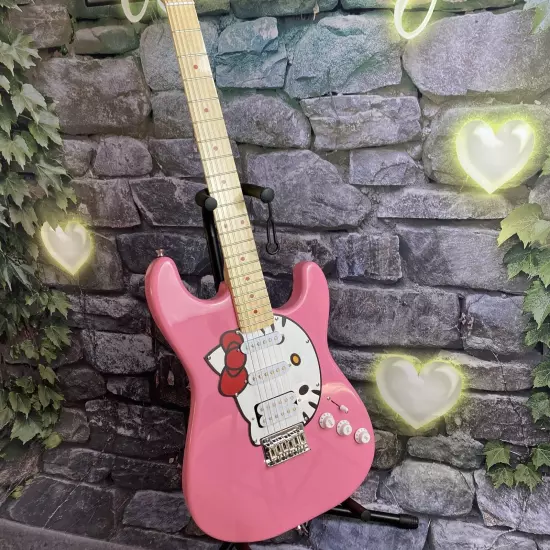 Hello Kitty Stratocaster Electric Guitar SSH Pickup Basswood body Fast delivery