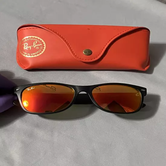 Ray-Ban RB2132 New Wayfarer Mirrored 