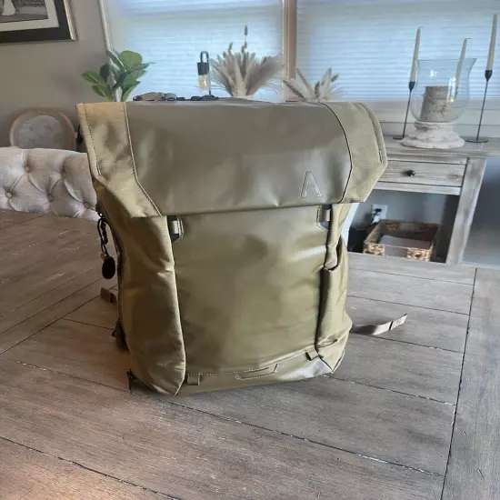 Boundary Errant V2 Backpack 22 L Coyote Khaki