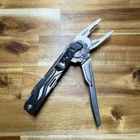 SOG Switch Plier Multi Tool USA made Multitool SEE PICTURES!!!!