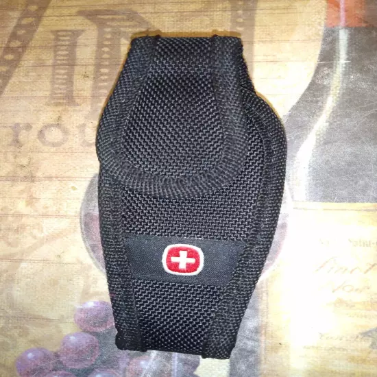 Swiss Army Flip Phone Belt Case