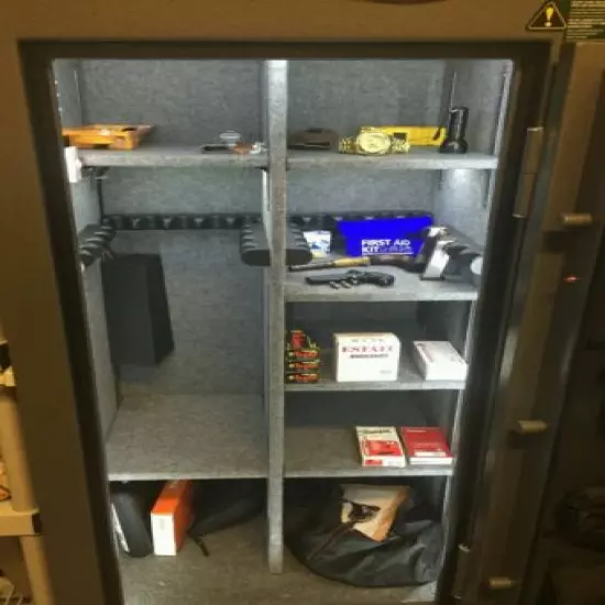 GUN SAFE LED LIGHT 23"to36"wide safe AUTO SWITCH, BATTERY PWR. FREE HOOK-n-LOOP