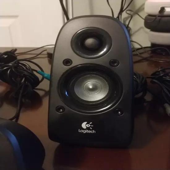 Logitech Z506 5.1 Surround System Tested NO SUBWOOFER Only small Speakers 