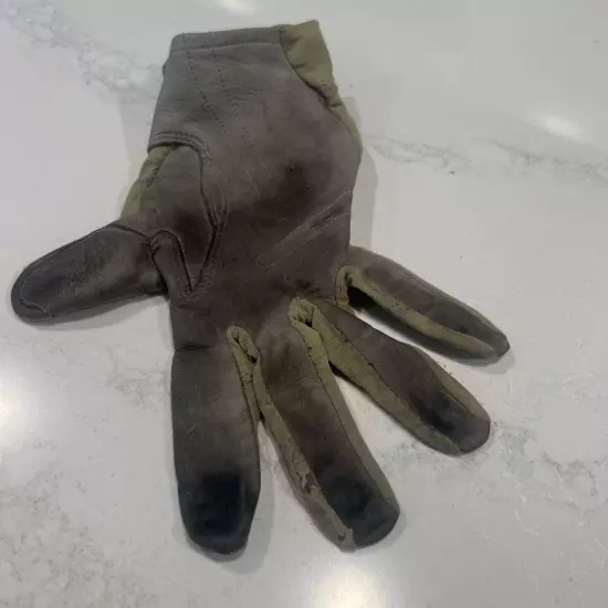 Velocity Systems Glove. DEVGRU Single Glove From Combat In Very Used Condition