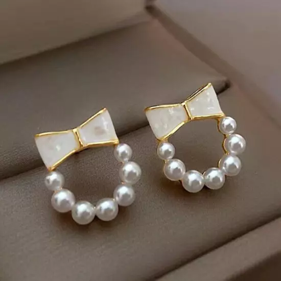 New 18k Gold Plated White Bow Pearl Stud Earrings Womens Jewellery No Piercing