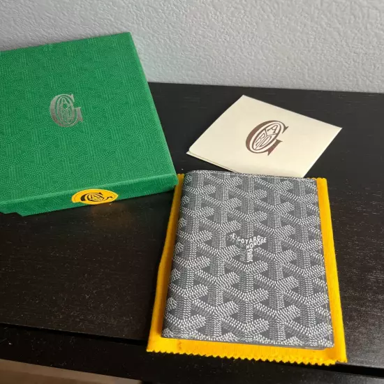 100% AUTHENTIC Goyard GRENELLE PASSPORT Holder Wallet GREY - BRAND NEW