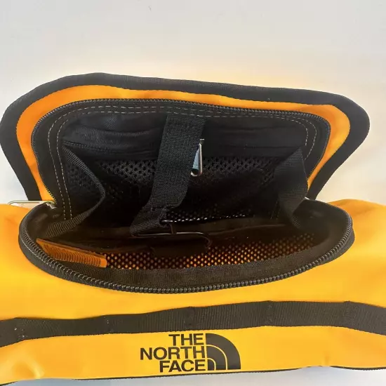 The North Face Base Camp Travel Canister Toiletry Bag Summit Gold NWOT 3.5L