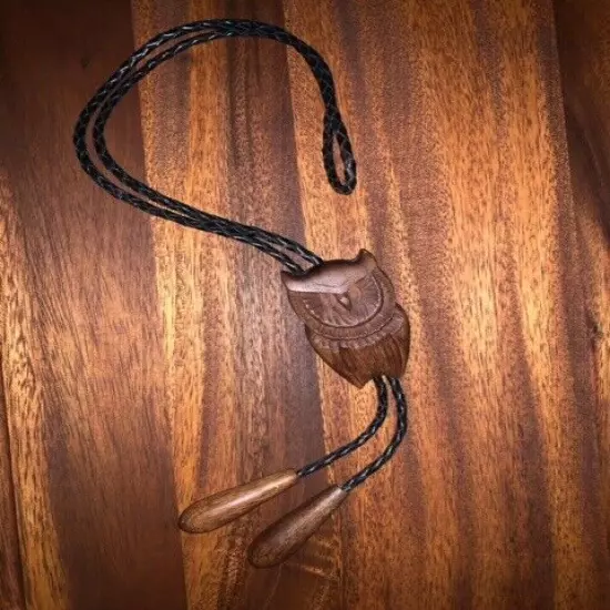 Vintage Country Western Carved Wood Owl Bolo Tie Jewelry