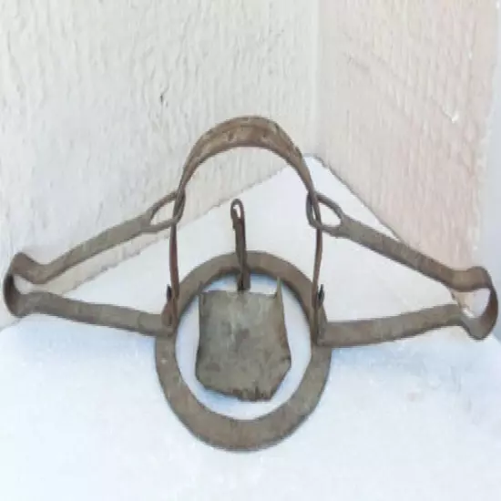 18c Rare ᎻUᏀᎬ Antique Hand Forged Iron ANIMAL ᎢᏒᎪᏢ Double Springs & Wrought Jaws