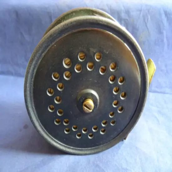 A RARE VINTAGE SIZE 4 1/4" CARTER & CO MAYFAIR 3 PIECE SALMON FLY REEL