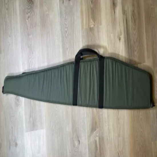 Browning Advantage 48" Green Cushion Soft Zip Close Gun Case. 