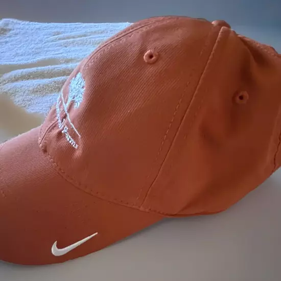 Nike Meadowbrook Farms Golf Hat Hook&Loop Adj Orange 