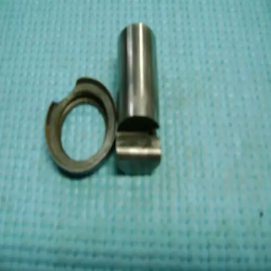 Marlin Model 31 20Ga. Fore End Nut & Mag. Tube Plug # 144