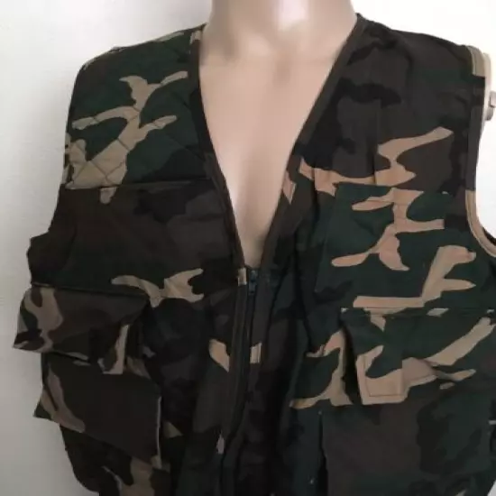 SPORTS AFIELD HUNTING VEST ~ Woodland Camo ~ XL ~ Shell Loops/Game Pouch ~ Hunt