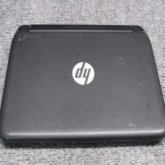 HP TPN-L113 10" Laptop AMD E1 Micro-6200T 1.10GHz 2GB RAM 500GB HDD