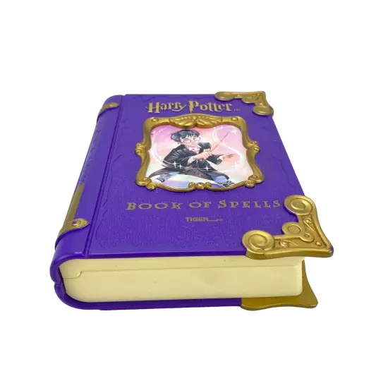 Harry Potter Book of Spells Tiger Electronics Hasbro C276A 2001 Wizardry Magic