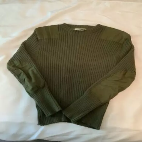 Vintage Gander Mountain 100% Wool Sweater Olive Green. Size 5