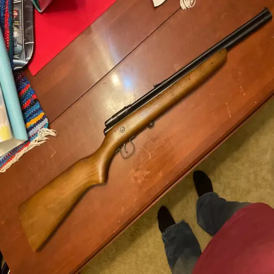 Crosman 140 air rifle