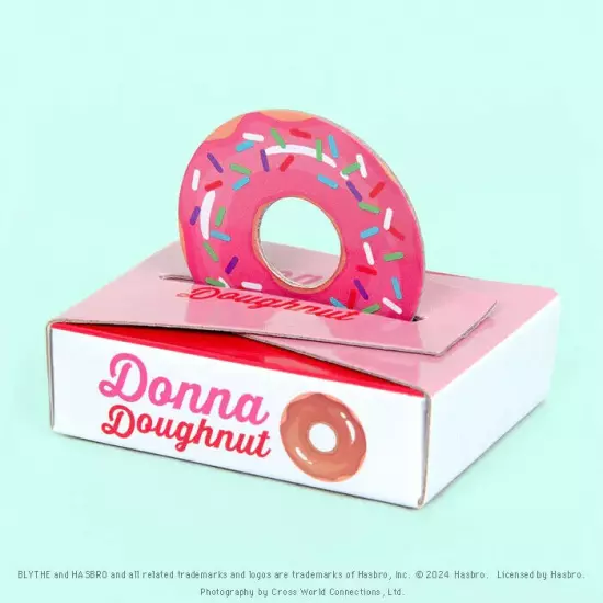 NEW CWC Neo Blythe Donna Doughnut Hasbro 300mm Fashion Doll Japan