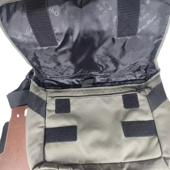 Oakley Padded Laptop Messenger Bag Olive Green