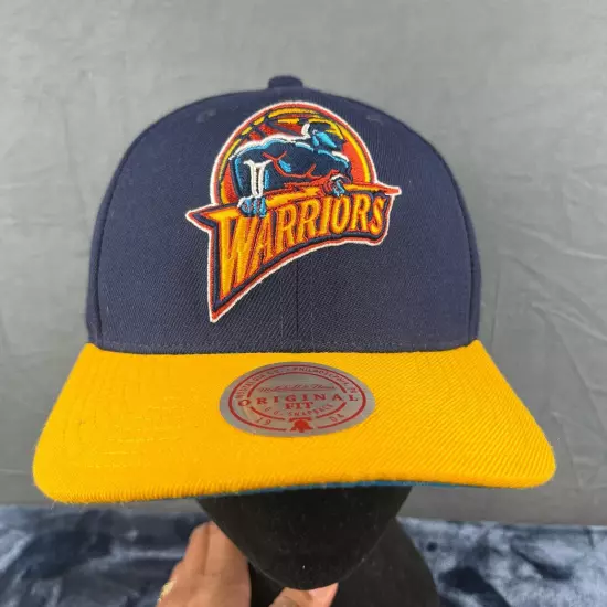 Golden State Warriors Nostalgia Co Mitchell & Ness Throwback Logo Hat Snapback