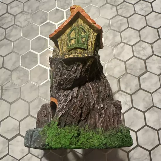 Tree House For A Fish Aquarium 7 Inches Tall