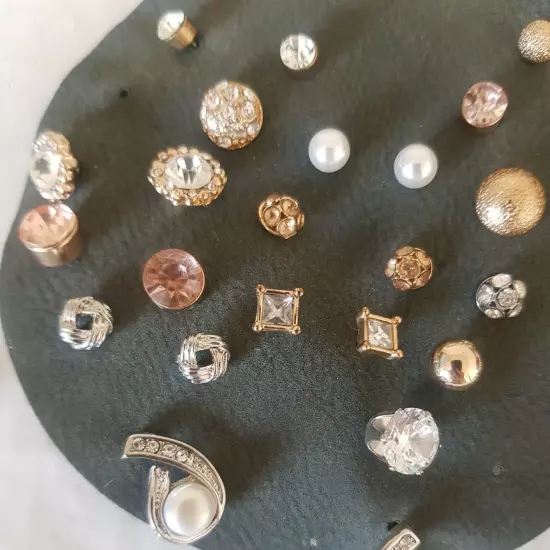 Forever 21 Earrings Studs Pearl 14 pairs 