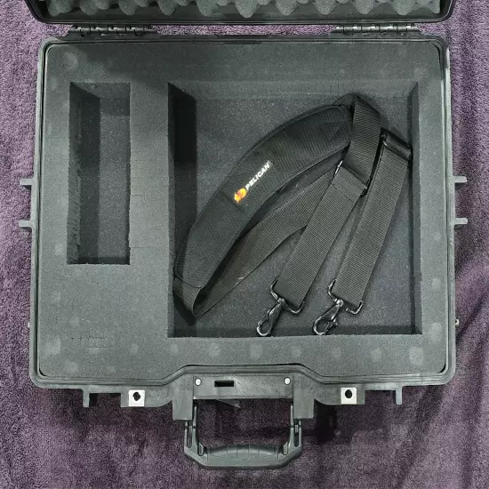 Pelican Protector 1495 Laptop Case - Watertight, Combination Lock, Dustproof