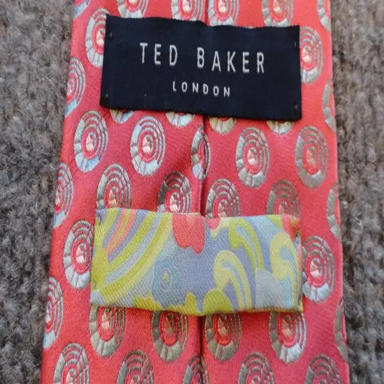 Ted Baker of London Tie Mens 100% Silk Made USA Goemetric on Coral Pink 60 x 3.5