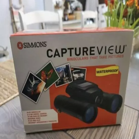 New/Open Box Simmons Captureview 8X30 Binoculars