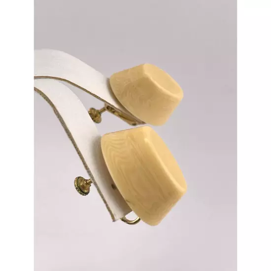 VTG Napier Oval Block Ivory Gold Tone Screwback Clip On Earrings