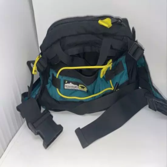 MOUNTAINSMITH Lumbar Pack Hiking Fanny Pack Bag ‐ Forest Green/Black/Yellow