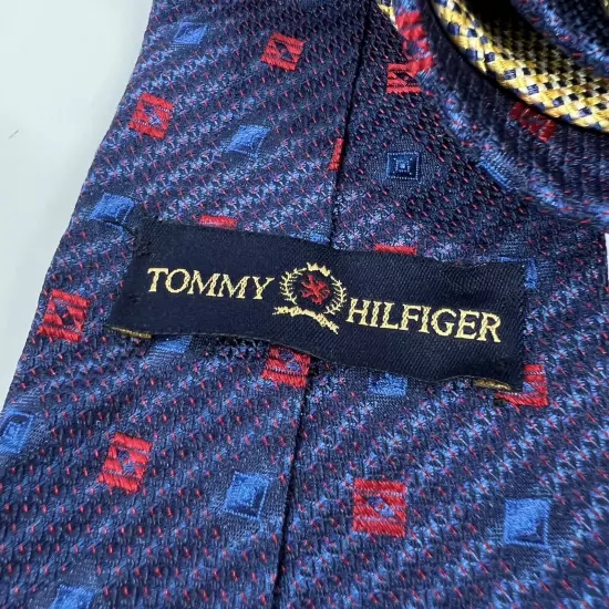 Tommy Hilfiger Necktie Blue Red Geometric Pattern Mens Silk Tie Preppy VINTAGE