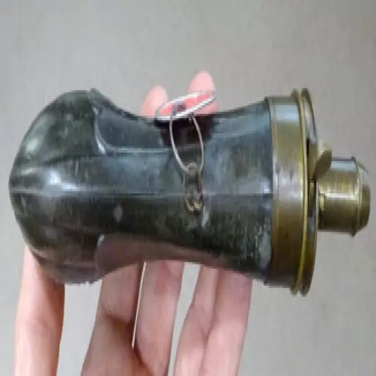 ANTIQUE Bartram CIVIL WAR ERA Hunting ZINC POWDER FLASK Horn / Not Copper Brass