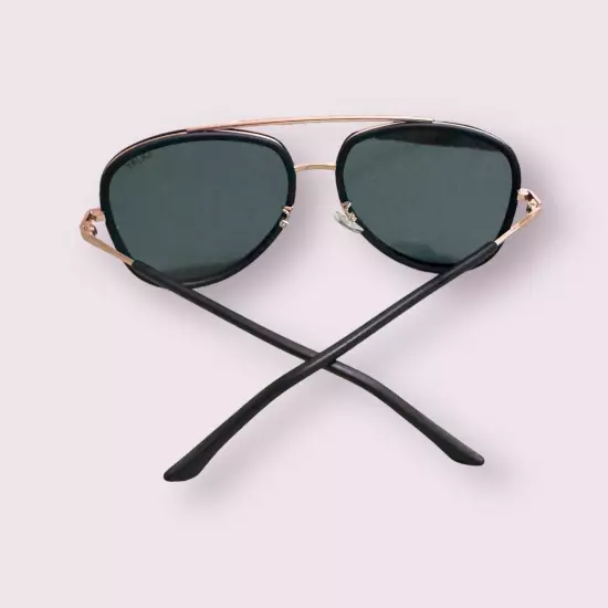 Quay Australia Needing Fame 126 Black/Gold Aviator Sunglasses