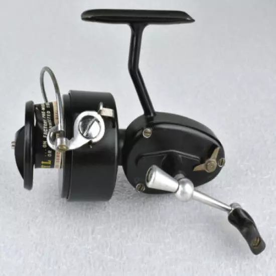 VTG 1960s Garcia Mitchell 300 Spinning Fishing Reel 6th Version w/ 7th Gen Box