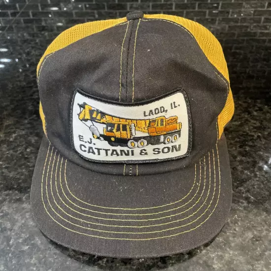 VTG E.J. Cattani & Son Hat Snapback Cap Mens Black Yellow Ladd, IL. USA READ